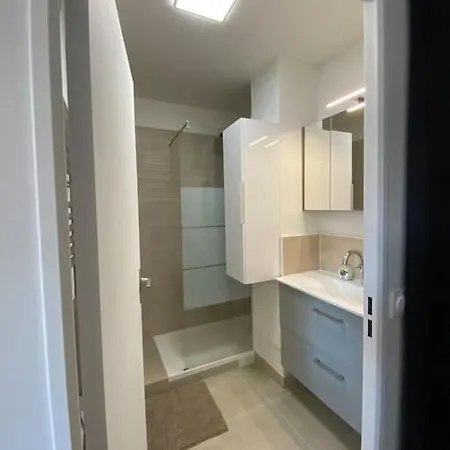 Lumineux 10 Min De Paris Apartment Le Kremlin-Bicetre